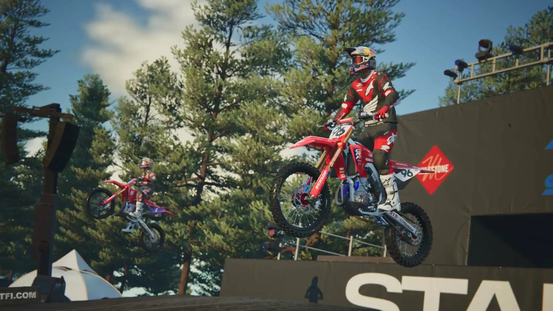 Monster Energy Supercross 25 - The Official Video Game media 3