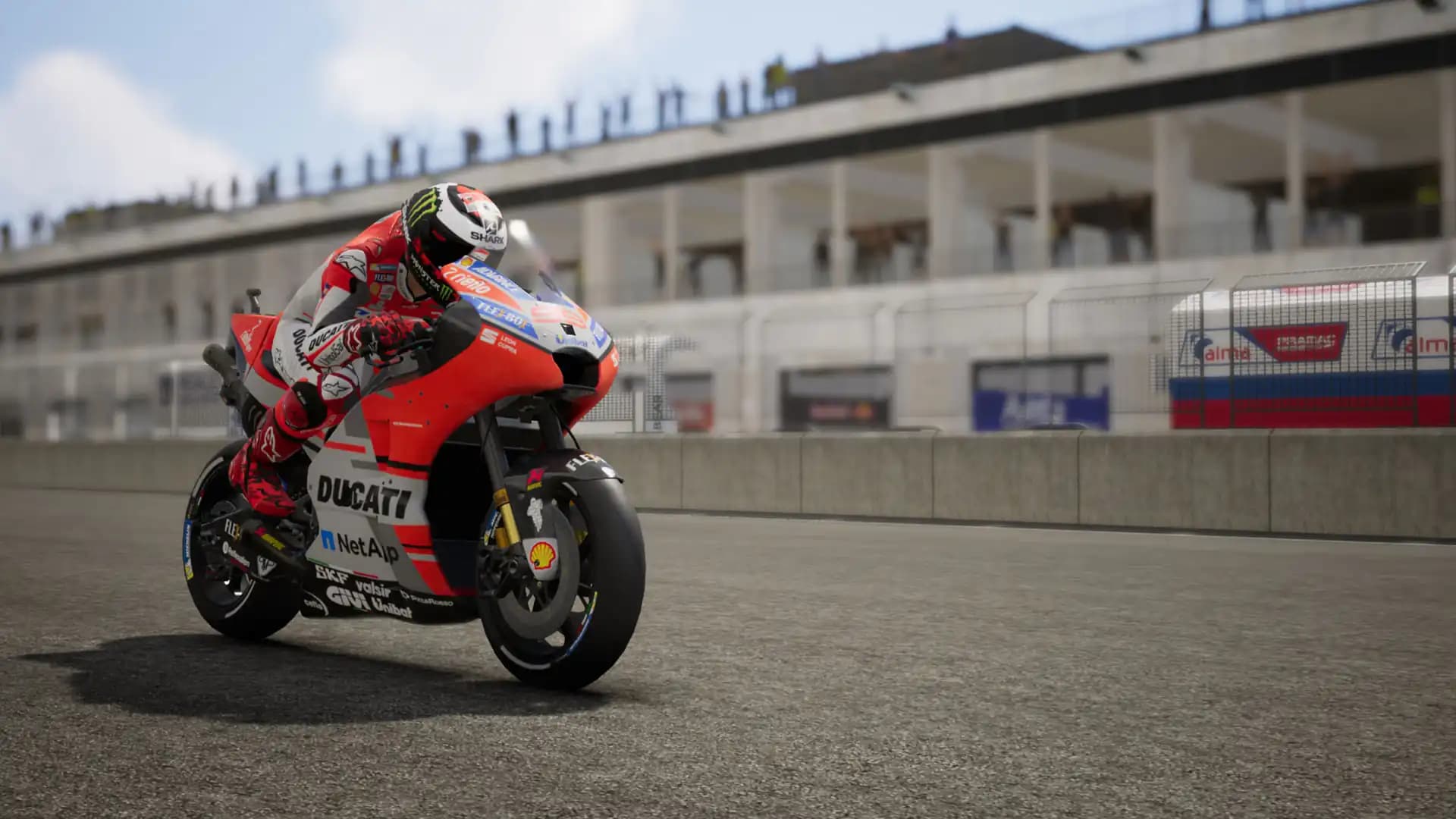 MotoGP 18 media 3