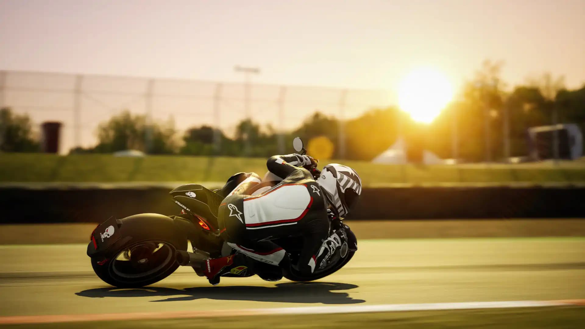 Ride 4 media 1