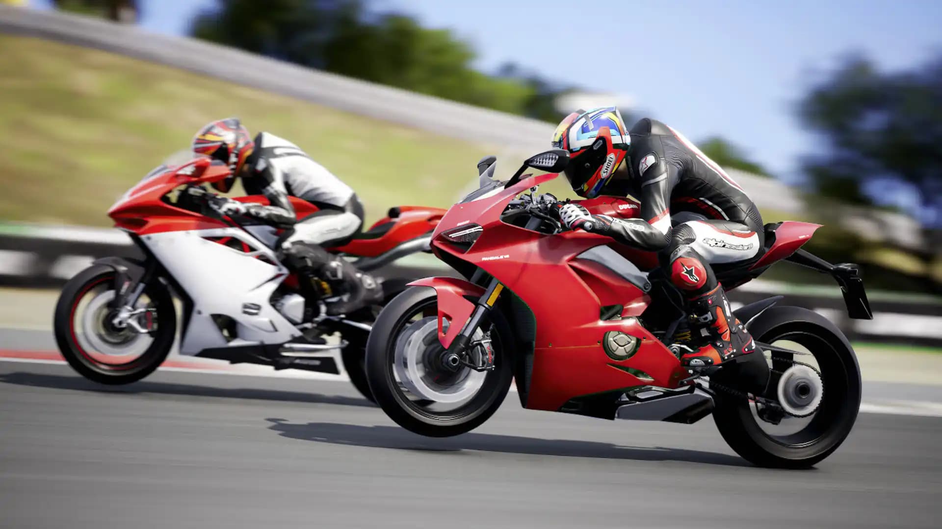 Ride 4 media 3