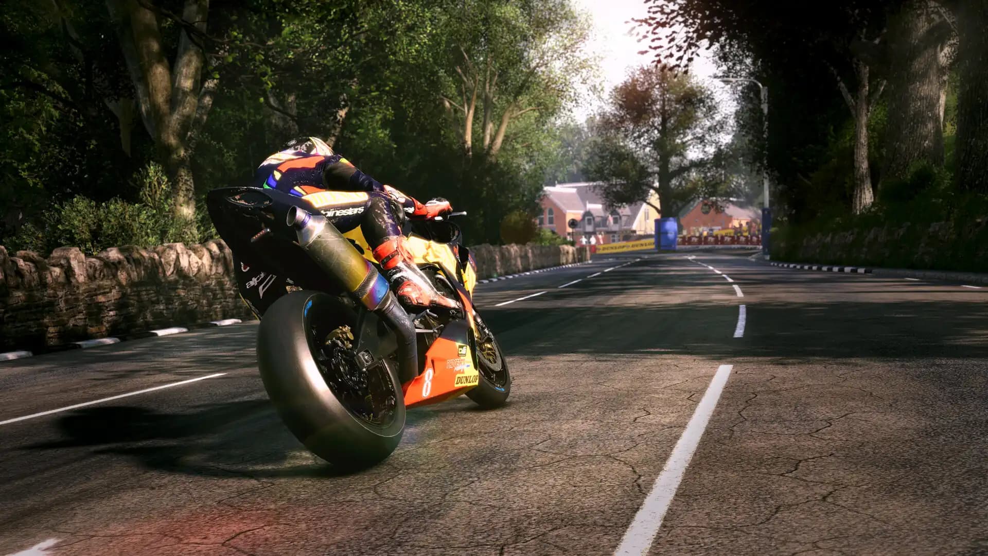 TT Isle Of Man: Ride on the Edge 3 - Racing Fan Edition media 1
